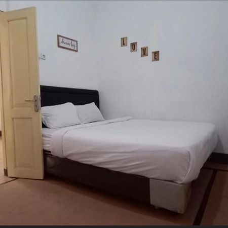 Brak Homestay โปรโบลิงโก ภายนอก รูปภาพ
